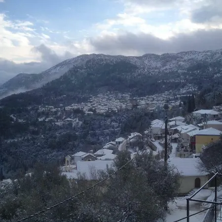 Σπίτι διακοπών Christos House Καρυά