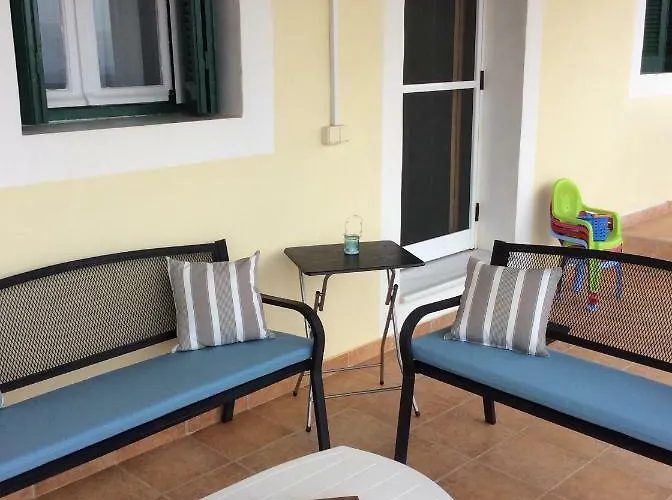 Christos House * Kariá